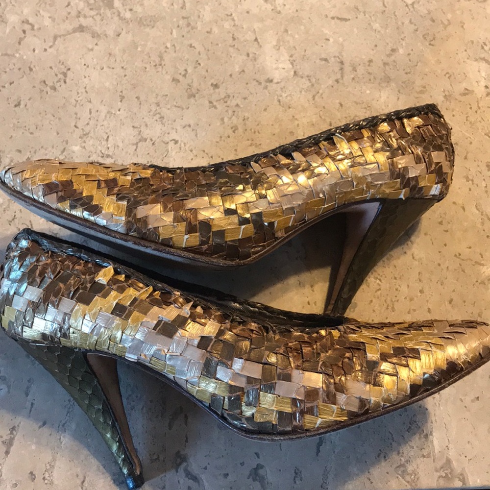 Claudio Merazzi for Mr Jay Snakeskin basket weave gold heels pumps shoes